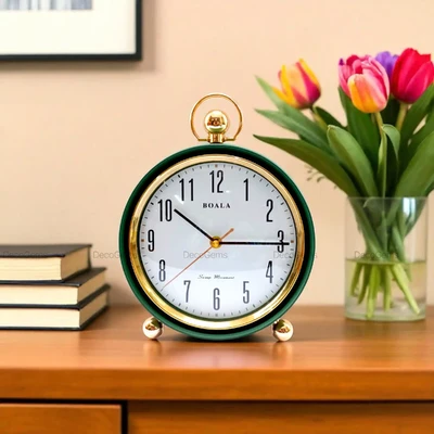 Classic Elegant Table Clock (Green)- 17421